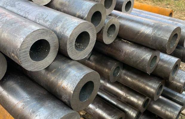 天津无缝钢管实拍图